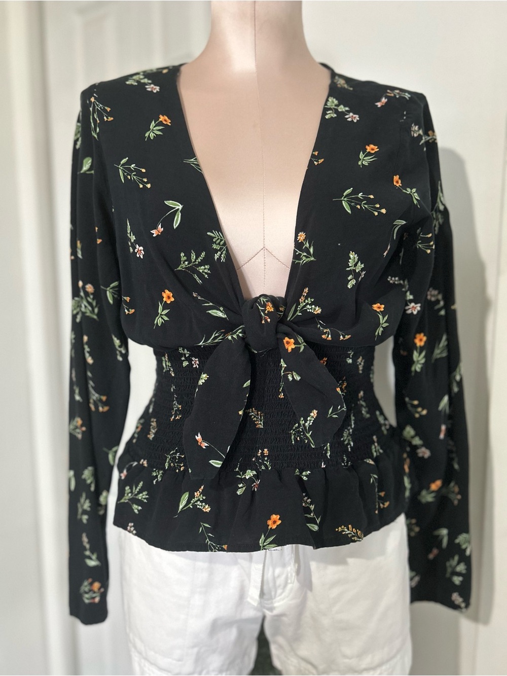 Hollister Black Floral Tie-Front Smocked Waist Blouse